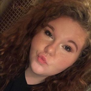 Meet your Posher, Savannah